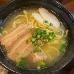 用户对于なんくる食堂的评论图