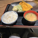 用戶對於一夜干しと海鮮丼 できたて屋 時計台店的評論圖