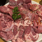 用戶對於羊肉炭火焼 肉汁屋的評論圖