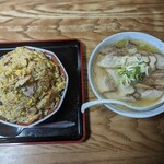 用戶對於こく一番 ラーメン みどりや的評論圖