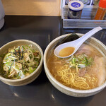 用户对于らーめん玄 神楽店的评论图
