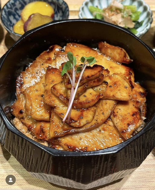 User's review image for 大坂かしわ飯 ロマン亭
