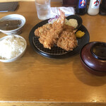 用户对于とんかつ玉藤 伏古店的评论图