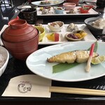 用户对于京鴨一羽買いと京のおばんざい 市場小路 ジェイアール京都伊勢丹店的评论图