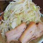 用户对于ラーメン二郎 池袋東口店的评论图