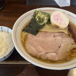用户对于らー麺 山さわ的评论图