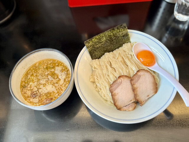 用户对于ラーメン ツバメ的评论高清图