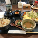 用户对于お食事処 としぶん的评论图