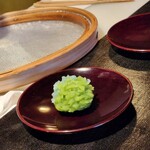 用户对于鶴屋吉信的评论图