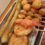 用户对于串かつじゃんじゃん 本町店的评论图