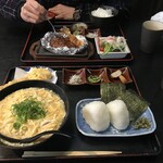 用户对于よってこや的评论图