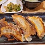 用户对于餃子酒場 ぴたり なんば店的评论图