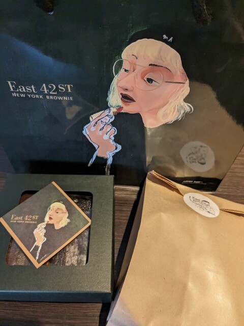 用戶對於East 42st NEW YORK BROWNIE的評論高清圖