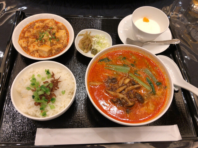 用戶對於八仙閣本店レストラン 彩虹的評論高清圖