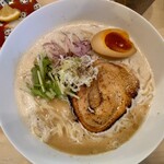 用户对于鶏白湯そば 燠的评论图