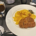 User's review image for 旨さと辛さがここちよい黒カレー 萬栄カレー