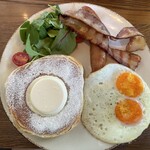 用戶對於IVY PLACE的評論圖