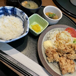 用户对于贔屓屋 中之島ダイビル店的评论图