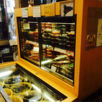 用戶對於丸萬商店的評論圖