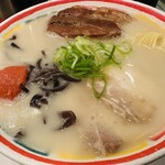 用户对于九州じゃんがららあめん 銀座店的评论图