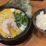 用戶對於町田商店 東京ラーメン横丁店的評論圖