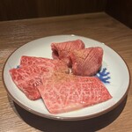 User's review image for 厳選焼肉 一石三鳥