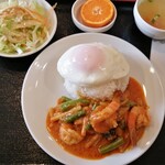 用户对于ヴィエン タイ的评论图