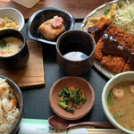 用户对于お食事処 としぶん的评论图