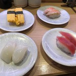 用户对于回転すし屋 HiBaRi  新宿店的评论图
