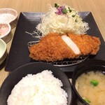 用户对于とんかつKYK 京都ポルタ店的评论图