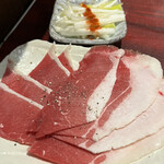 用户对于ホルモン・焼肉 キムチ的评论图