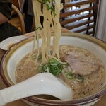 用戶對於らーめん 熊五郎 アポロ店的評論圖