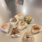 用戶對於TARO TOKYO ONIGIRI的評論圖