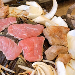 用戶對於まるごと北海道 ジンギスカン店的評論圖