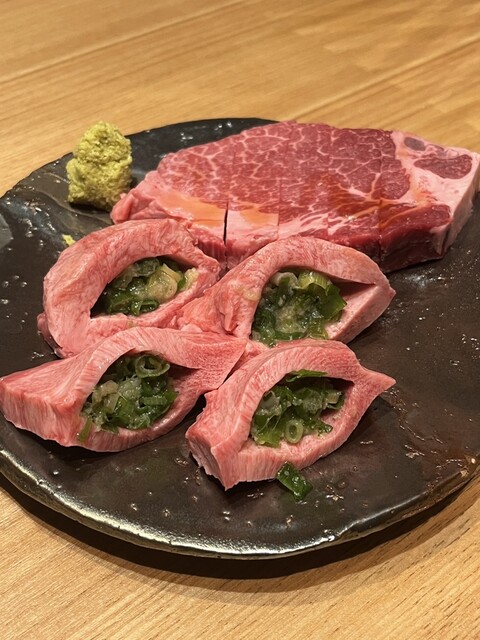 User's recommendation image for YAKINIKUEN忍鬨 梅田店