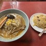用戶對於山水楼的評論圖