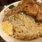 用戶對於ラーメン 雷 東京本丸店的評論圖