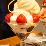 用戶對於夜パフェ専門店 Parfaiteria beL 福岡的評論圖