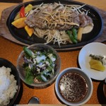 用戶對於御花的評論圖