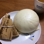 用戶對於平和会館の豚まん 本館的評論圖
