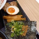 用戶對於えび豚骨拉麺 春樹 南砂町スナモ店的評論圖