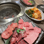 用户对于焼肉・しゃぶしゃぶ 肉の鶴々亭的评论图