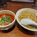 User's review image for 麺 鶴亀屋