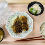 用戶對於東京ダイヤビルディング 食堂 1号館的評論圖