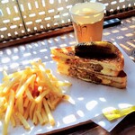 用户对于POTAMELT 千駄ヶ谷店的评论图