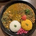 用户对于カオススパイスダイナー 新京極店的评论图