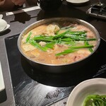 用戶對於博多もつ鍋 やま中 赤坂店的評論圖