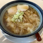 用户对于ワンタンメンの満月 三鷹店的评论图