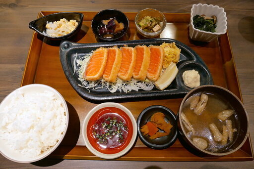 用户对于赤目のおやじ的评论图