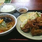 用戶對於山香食堂的評論圖
